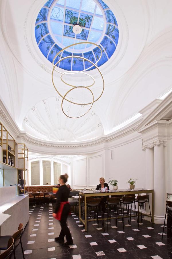 Z Holborn